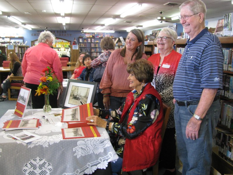 Ms. Beisch and her daughter Annginette Beisch Gillit pose with Don and Francine Rowe.JPG